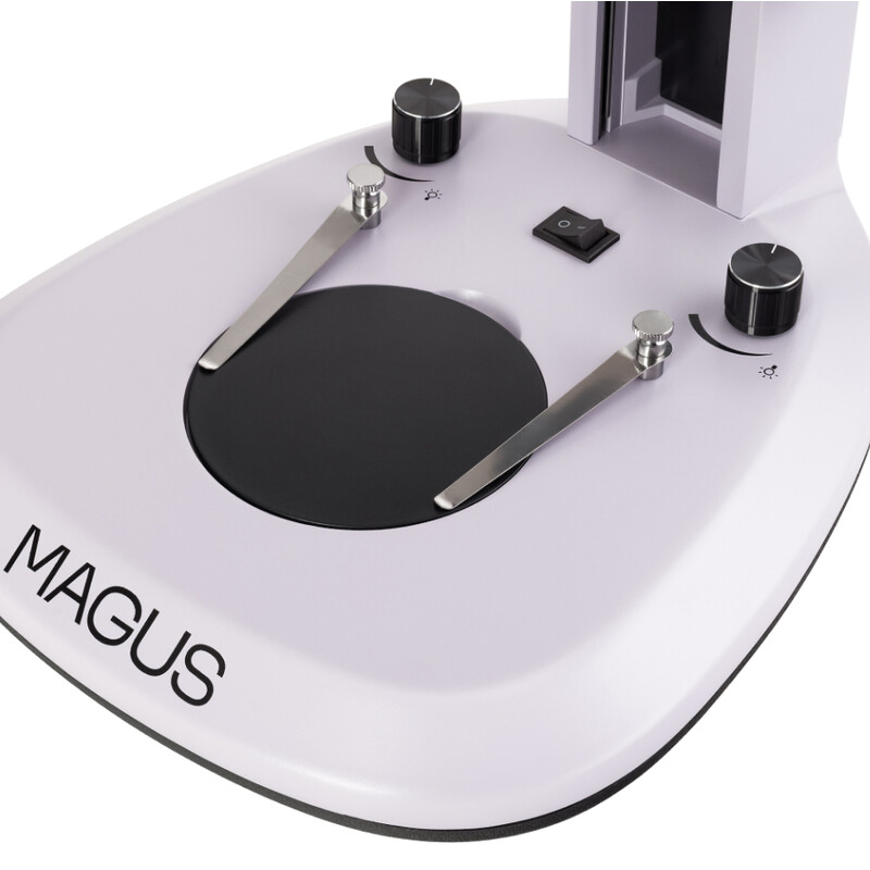 MAGUS Microscópio stéreo 7T 6.7x-45x trino Greenough 3W LED